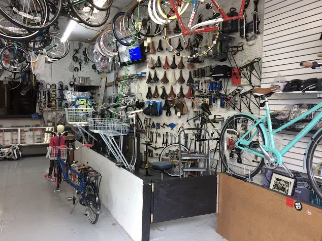Brooklyn Bike Doctor ATX Picture 3