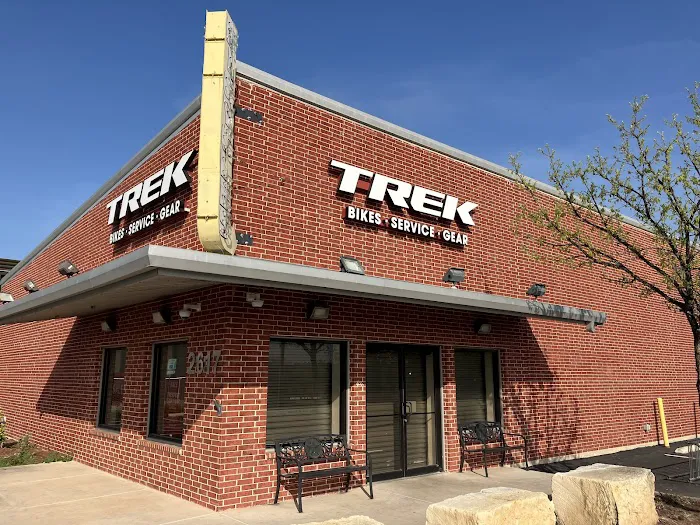 Trek Bicycle San Marcos Picture 1