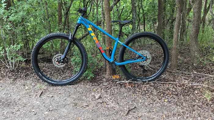 Trek Bicycle San Marcos Picture 4