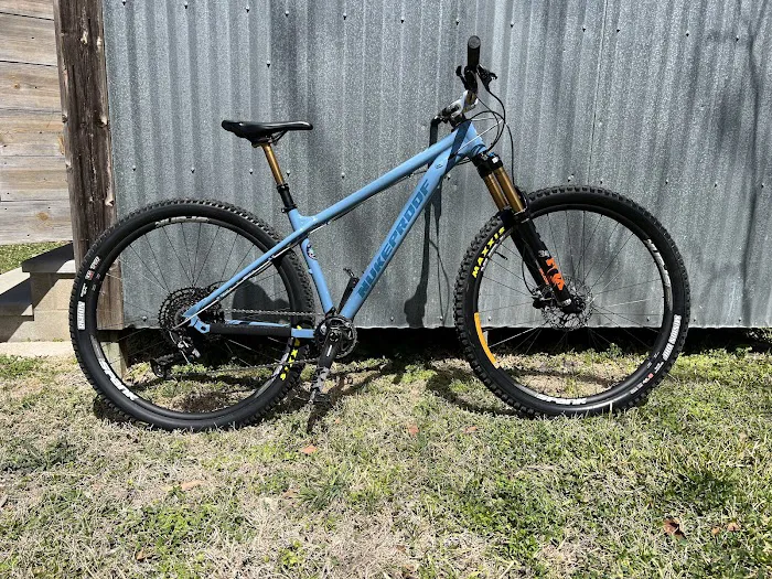 Trailhead Mountain Bike Shop Picture 2