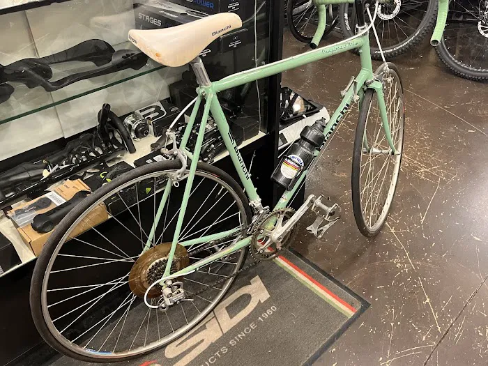 BRITTON'S Bicycle Shop Picture 4