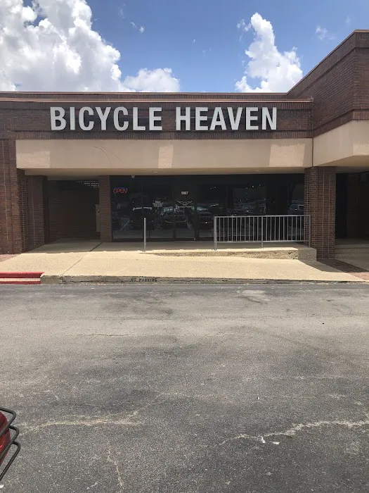 Bicycle Heaven Colonnade Picture 9