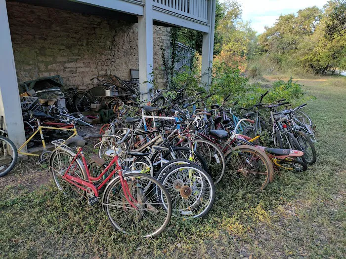 Helotes Bicycle Picture 8