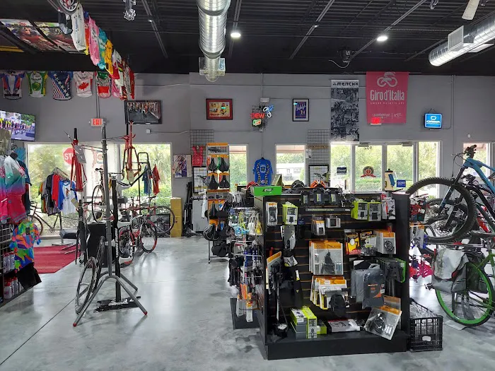 The Hub Cycling Picture 1