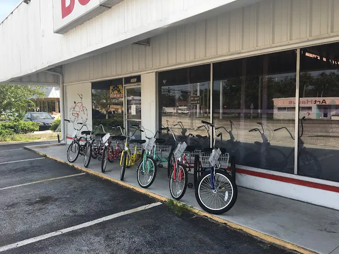 Bob's Bike Shop Picture 2