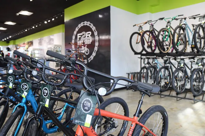 F2R Bike Shop Picture 9