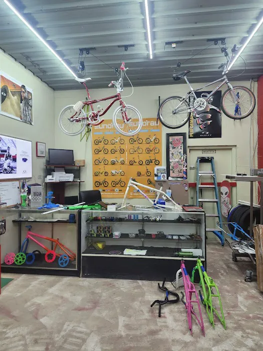 Trailblazers E bikes and Cruisers Picture 2