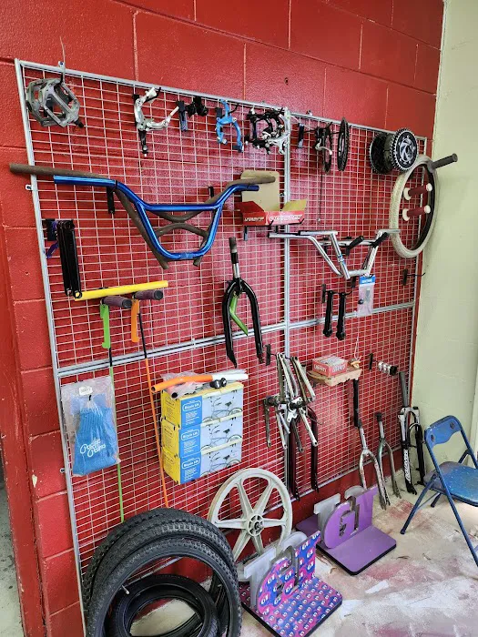 Orlando Powder Room and E Bike Picture 2