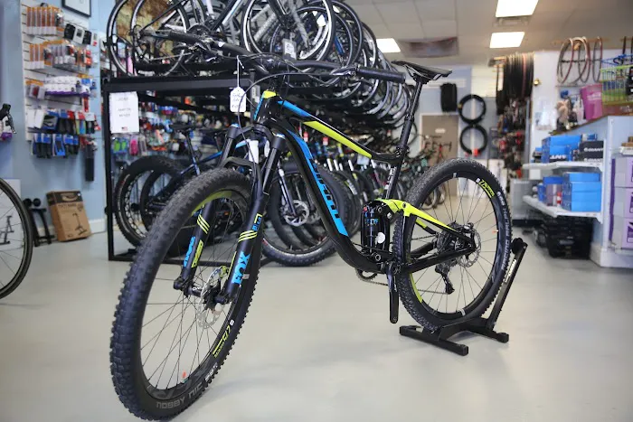 CLERMONT BICYCLES Picture 8