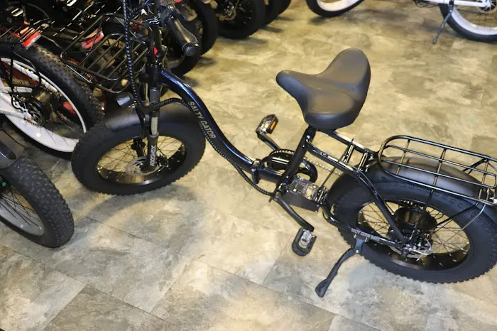 Salty Gator Bike Factory Picture 8