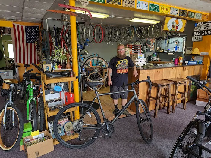 Cosmic Bicycle Shop Picture 3