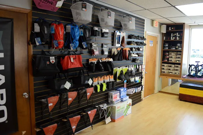 INFINITY Bike Shop Picture 5