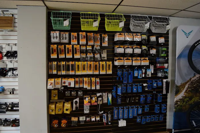 INFINITY Bike Shop Picture 8