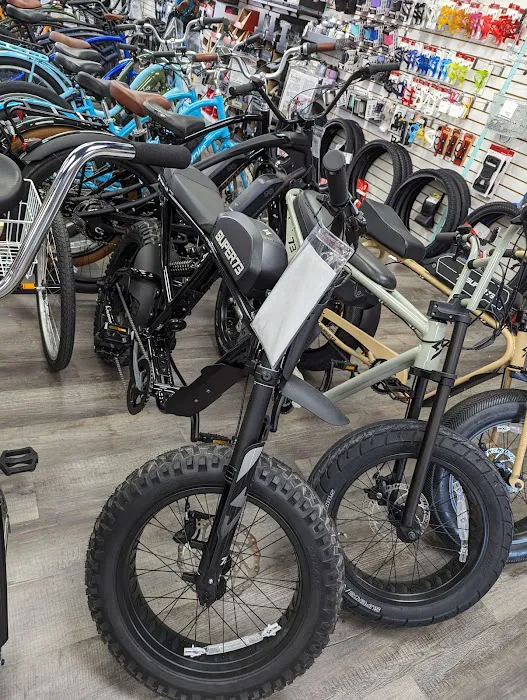 Bob's Beach Bicycle Works Picture 8