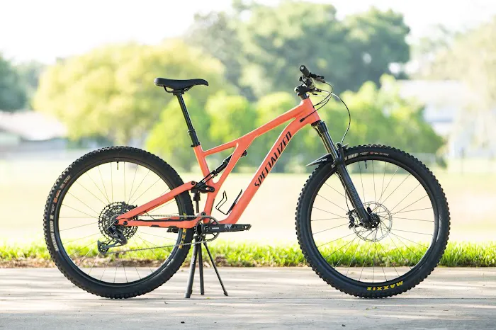 Atlus Bikes Picture 1