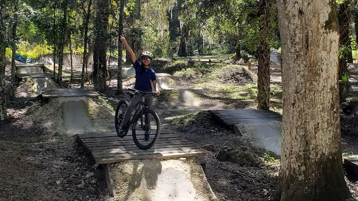 Santos Bike Shop Picture 6