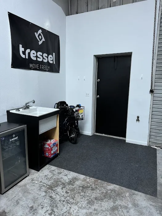 Tressel Picture 9