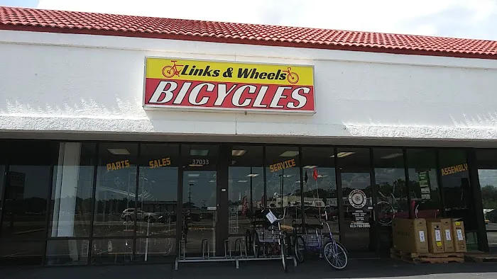 Links and Wheels INC Picture 5