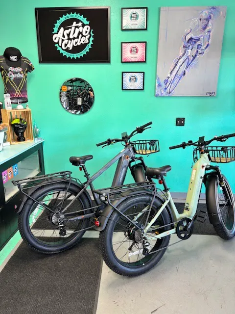Astro Cycles Picture 9