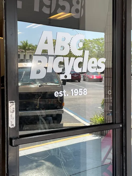ABC Bicycles 4th Street N Picture 10