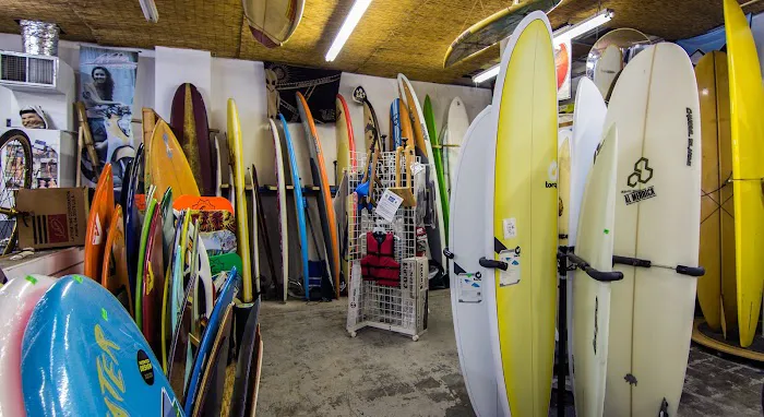 BCSC / Lenny's Surf Shop Picture 3