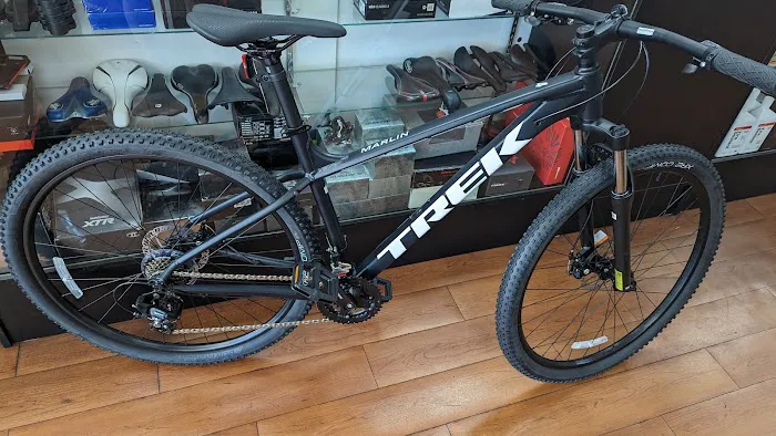 Coral Way Bike Shop Picture 8