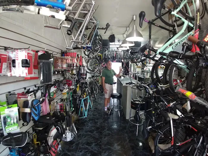 Willie’s Bicycle Picture 9