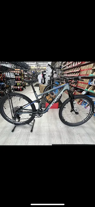 JB BIKE SHOP MB Picture 10