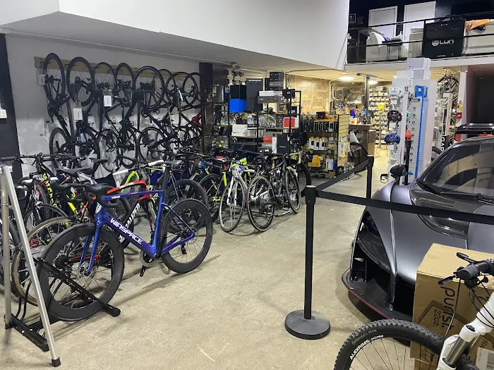 Roberio Cycling Lab Picture 3