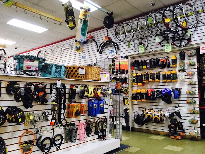 Lees Bicycle Shop Picture 3
