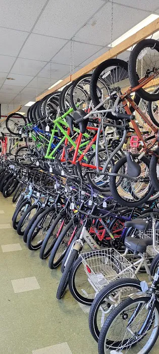 Lees Bicycle Shop Picture 1