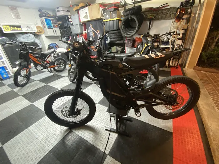 Big boys bike shop Picture 9