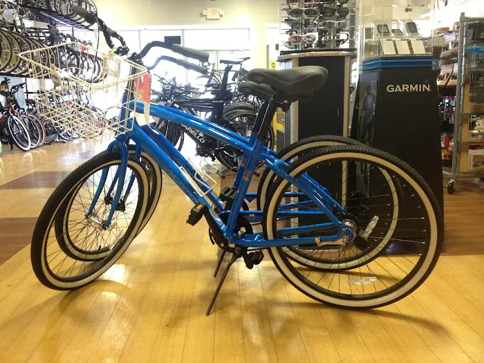 Downtown Bicycles Picture 5