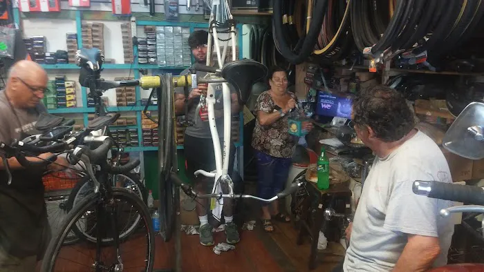 Pedrito's Bike Shop Picture 5