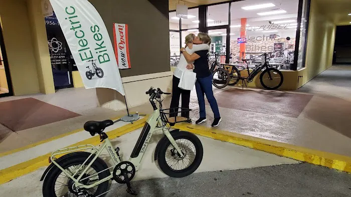 ELECRUISER ELECTRIC BIKES Since 2021 Picture 1