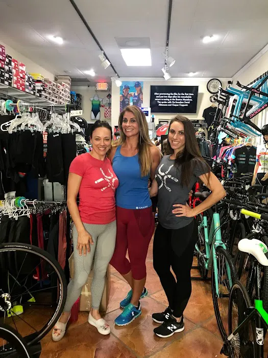 LC TRI SHOP Picture 4