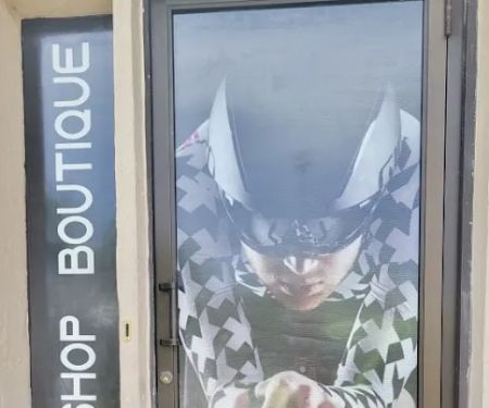 LC TRI SHOP BOUTIQUE