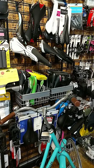 On Your Mark Performance Center & Bike Shop Picture 6