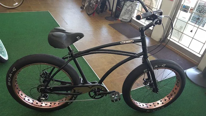 Lake Park Bicycles Picture 4