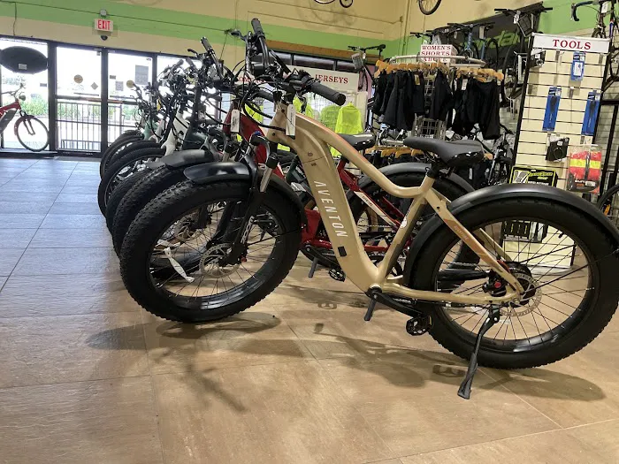 Alan's Bicycle Center Picture 2