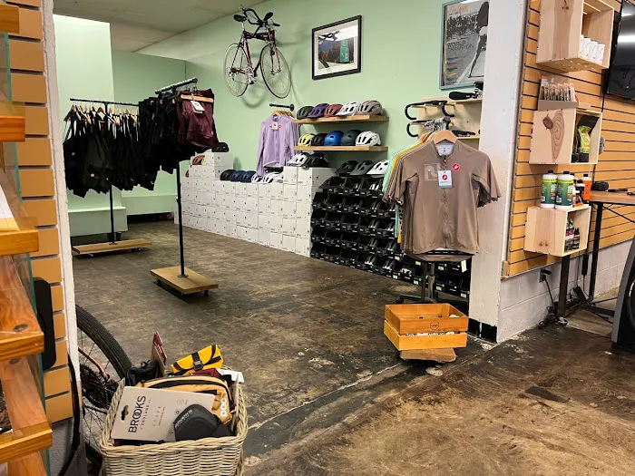 Neighborhood Bicycle Shop Picture 6