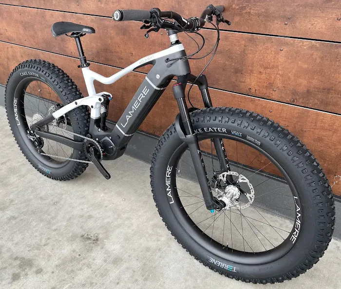 LaMere Cycles Bicycle Company Picture 5