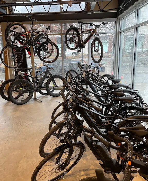 LaMere Cycles Bicycle Company Picture 7