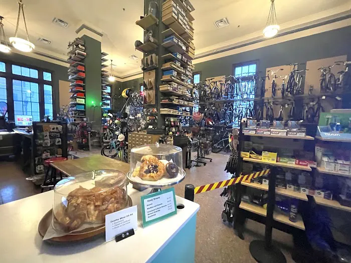 Lowertown Bike Shop Picture 8