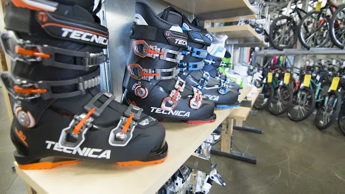 ERIK'S - Bike Board Ski Picture 4