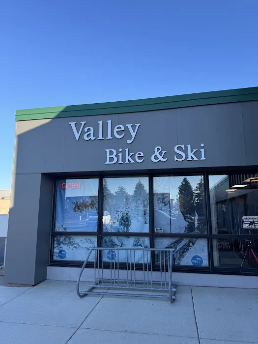 Valley Bike & Ski Picture 2