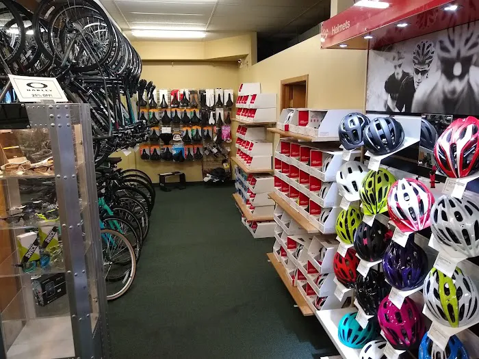 Forest Lake Cycle & Skate BIKE SHOP Picture 8