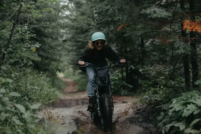 Electric Trails Minneapolis - SUPER73 Rentals and Sales Picture 7