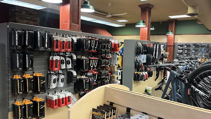 Maklin Bike Shop Picture 1