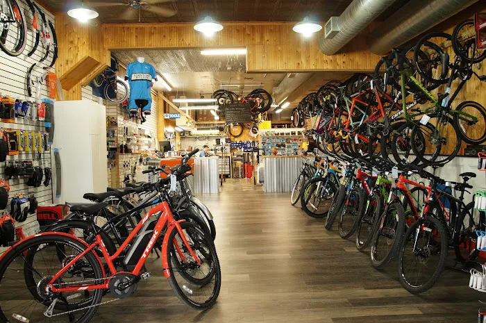 Downtown Bicycles - Northfield Picture 4